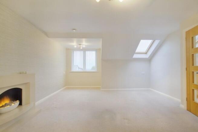 8525566-interior07 (Medium).jpg