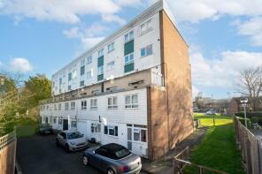 Flat 43, 3 Homedale House, Brunswick Road, Sutton SM1 4DG