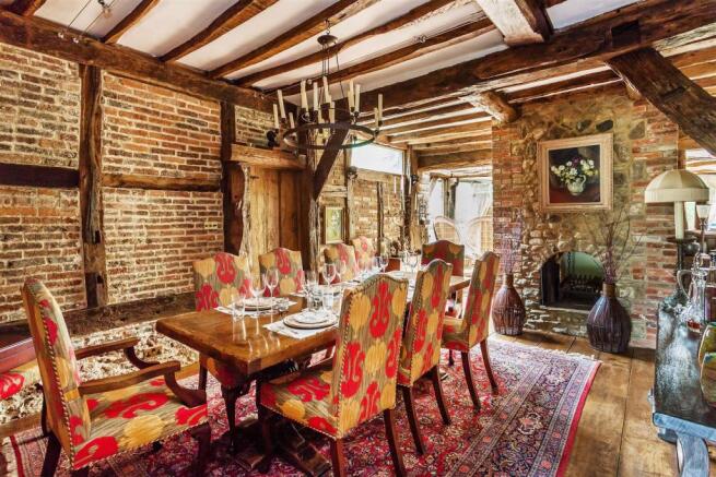 house. estate agency Cranleigh Barhatch Farm