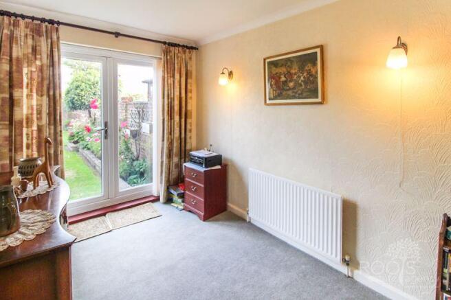 Living room ex...
