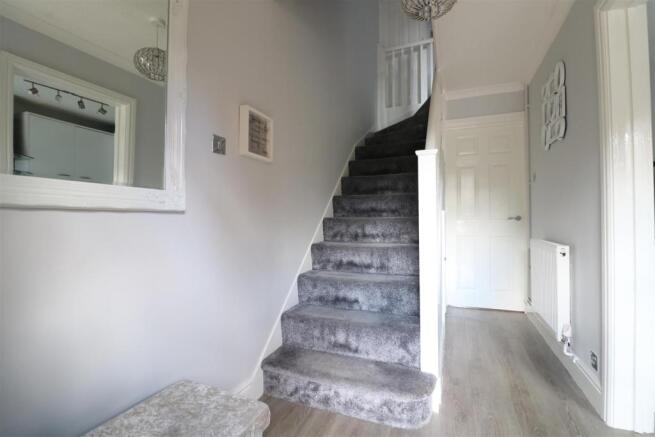 ENTRANCE HALL.JPG