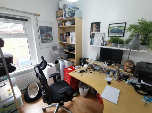 Photo 9