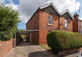45, Alexandra Road West, Chesterfield S40 1NP