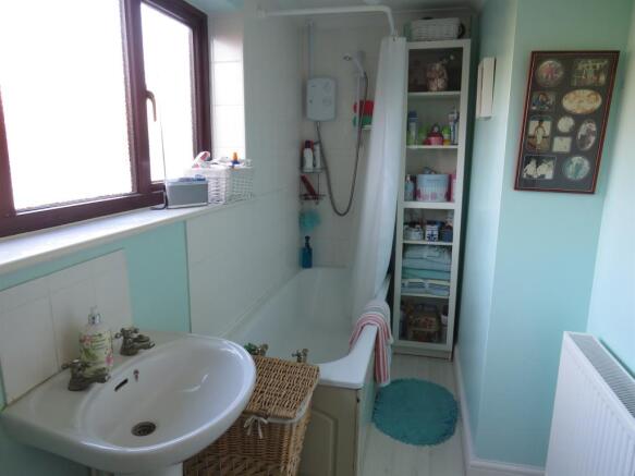 Photo 10