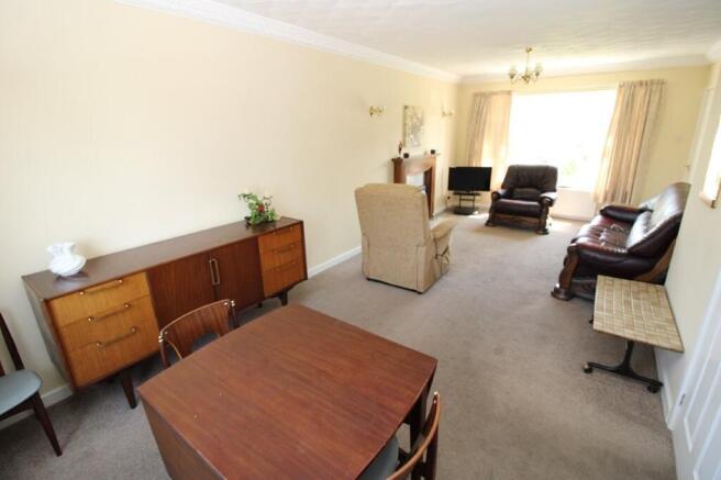 3 bed Detached for sale Image 6