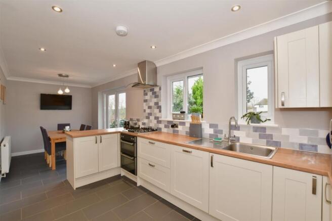 Kitchen/ Diner