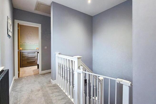 3 bed Detached for sale Image 6
