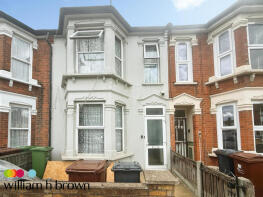 37, Sunningdale Avenue, Barking IG11 7QF