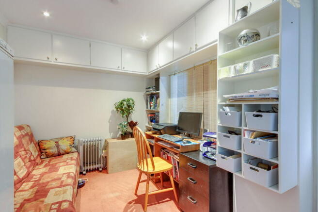 Photo 12
