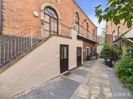 5, Chapel Mews, Castle Court, Shrewsbury SY1 2BG