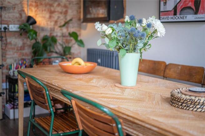 3 bed Semi-Detached for sale Image 8
