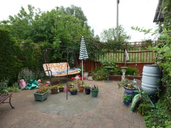 Photo 8