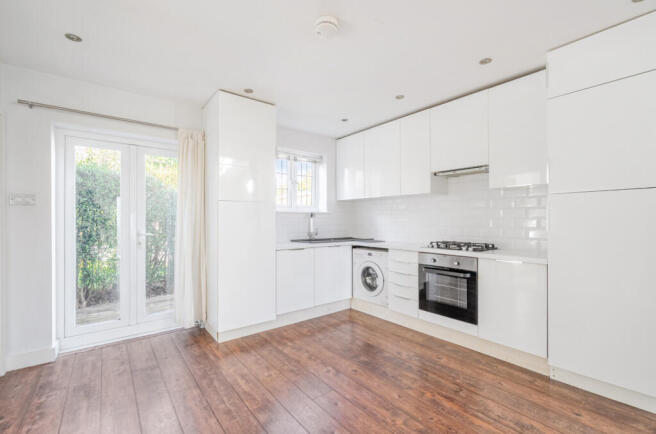 1435200-12-69c501...