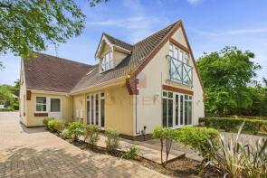 7, Ashley Gardens, Colchester CO3 3QG