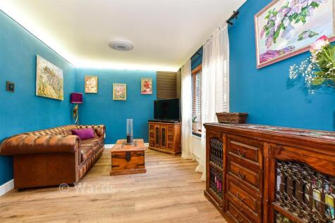 Maynards, Marden, Tonbridge, Kent