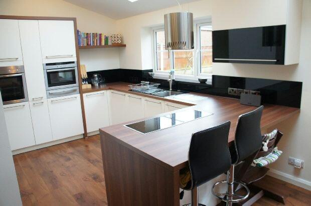 Dining kitchen photo