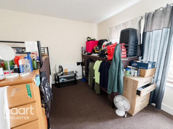 4 bed End of Terrace for sale Image 4