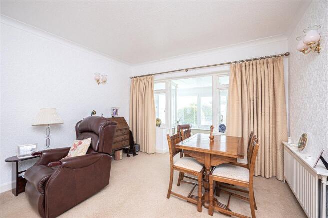 Sitting/Dining Room