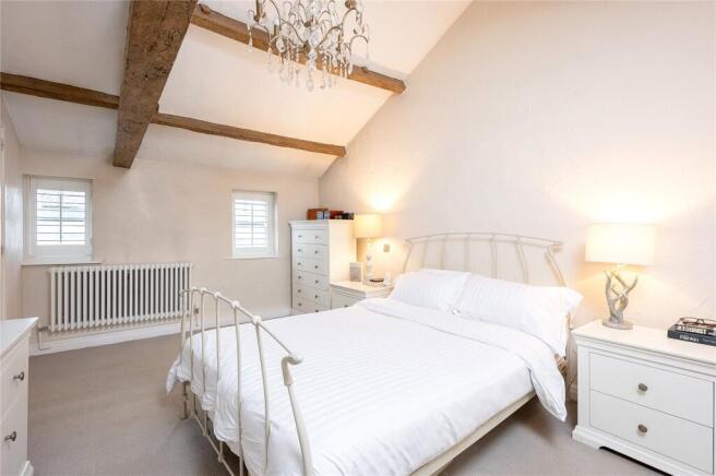 3 bed Semi-Detached for sale Image 9
