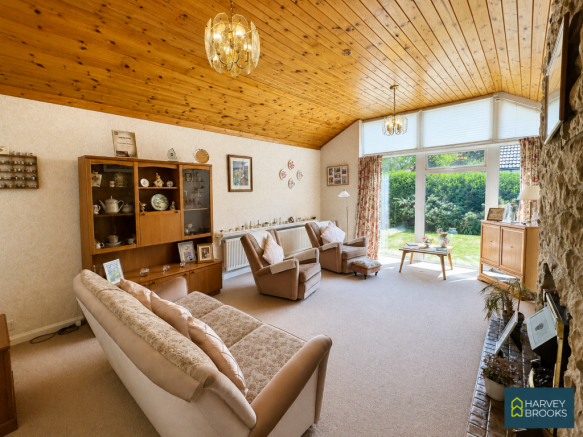 3 bed Detached Bungalow for sale Image 4