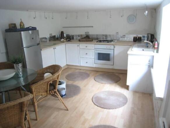 Kitchen/Dining Room