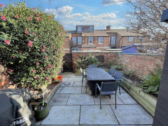 Gardens Aspect 2