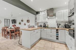 6, Church Road, Newbold-on-stour, Stratford-upon-avon CV37 8TP