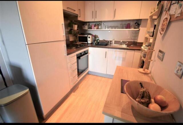 Apartment in Bristol - View 5