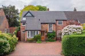 106, Sandy Lane, Lymm WA13 9HR