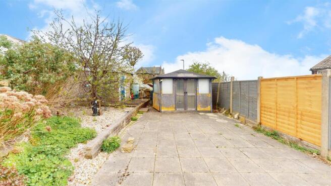 3 bed Semi-Detached Bungalow for sale Image 11