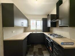 8, Green Lane, Woodlands, Doncaster DN6 7RE
