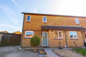 74, Robins Hill, Brackla, Bridgend CF31 2PJ