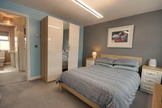 Bedroom 1 (Double)