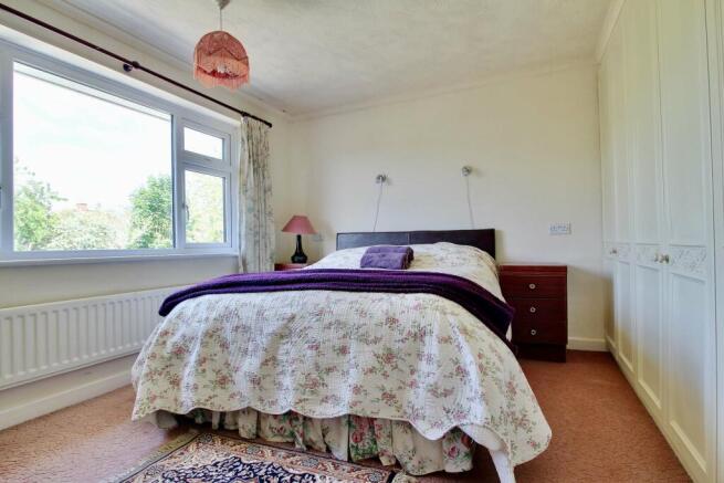 Bedroom 2 (Double)