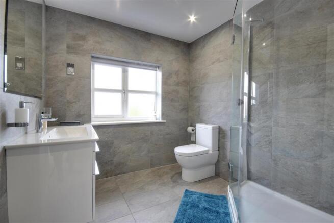 Ensuite Shower Room