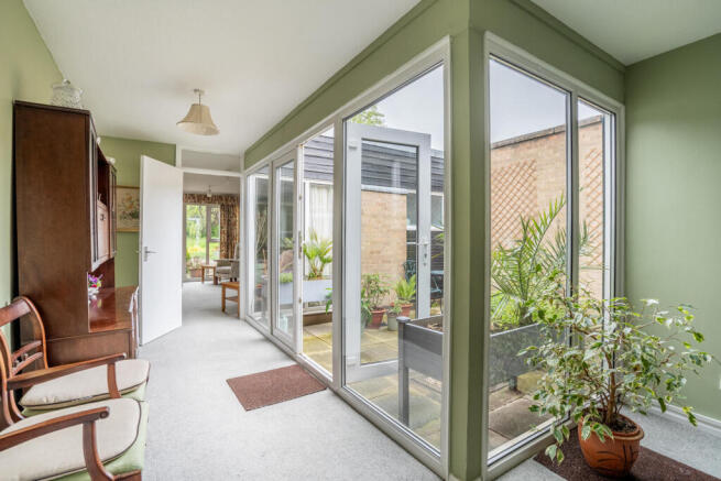3 bed Bungalow for sale Image 5