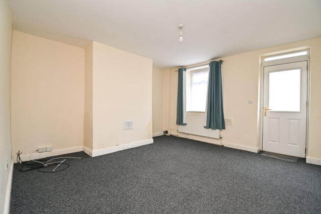 2 bed Semi-Detached for sale Image 5
