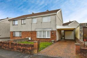 40, Ridgewood Park, Llanelli SA15 1JS