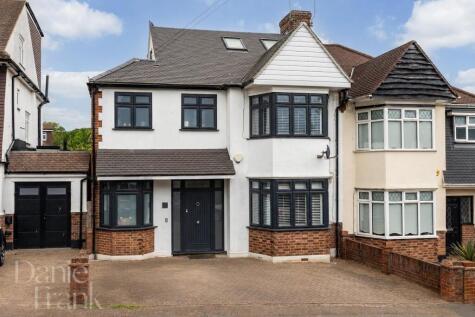Millsmead Way, Loughton