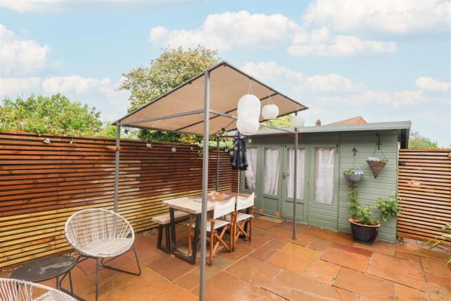 3 bed House for sale Image 9