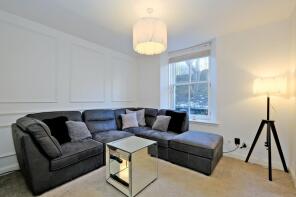 Flat B, 5 Mercat House, Bank Street, Ferryhill, Aberdeen AB11 7ST