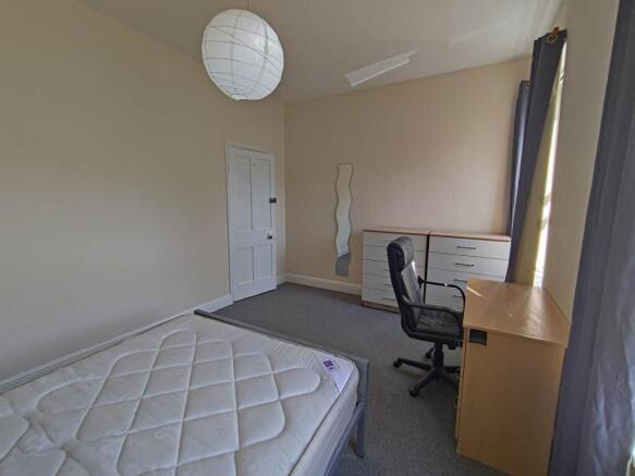 First floor front be
