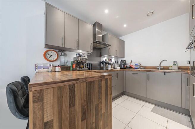 328 Kingston Road, Wimbledon, London, SW20 photo 4