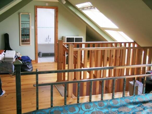 MASTER BEDROOM - ADDITIONAL