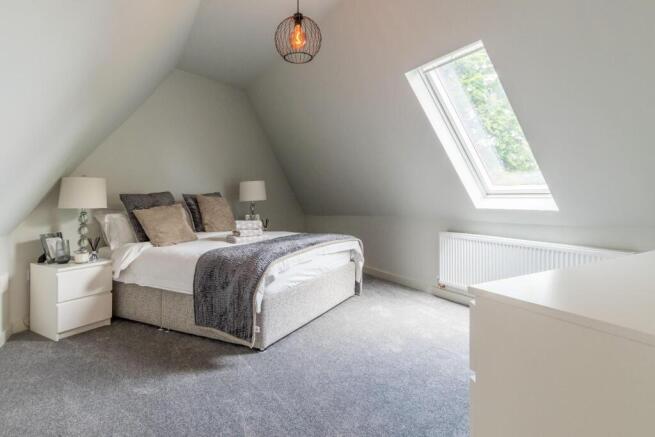 3 bed Semi-Detached for sale Image 10