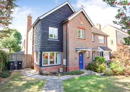 Belmore Lane, Lymington, Hampshire, SO41