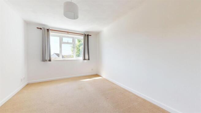 LIVING ROOM.jpg