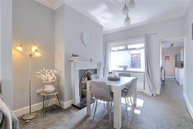 2 bed Terraced for sale Image 4