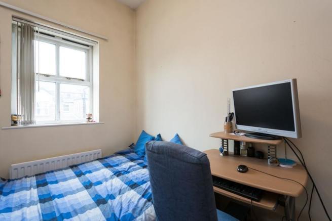 3 bed End of Terrace to rent Image 6