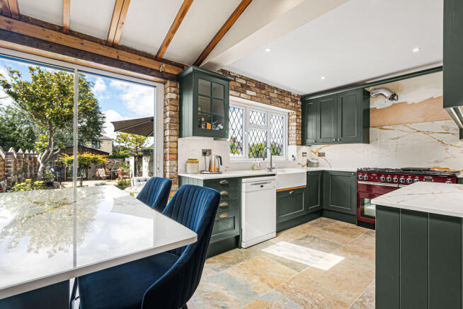 Kitchen/Breakfast Room